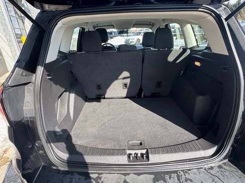 Used 2019 Ford Escape S image 37