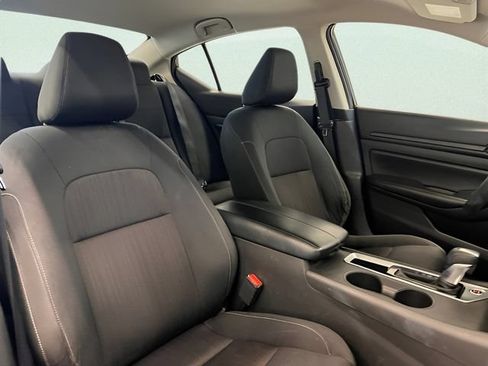 Used 2023 Nissan Altima 2.5 S FWD image 13