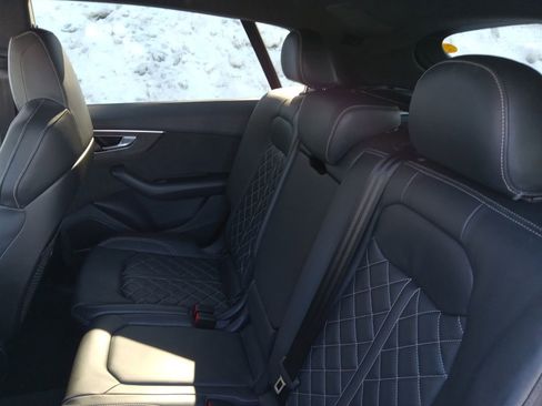 Used 2021 Audi SQ8 Premium Plus image 21