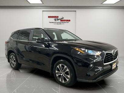 Used 2024 Toyota Highlander XLE