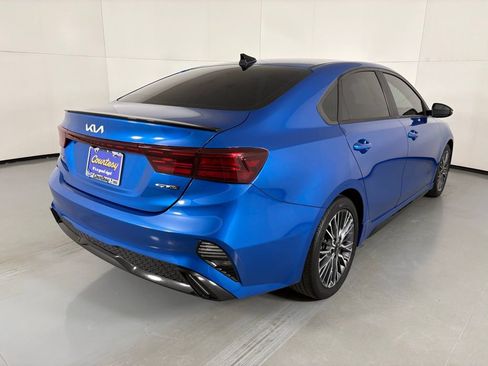 Used 2023 Kia Forte GT-Line w/ GT-Line Premium Package image 8