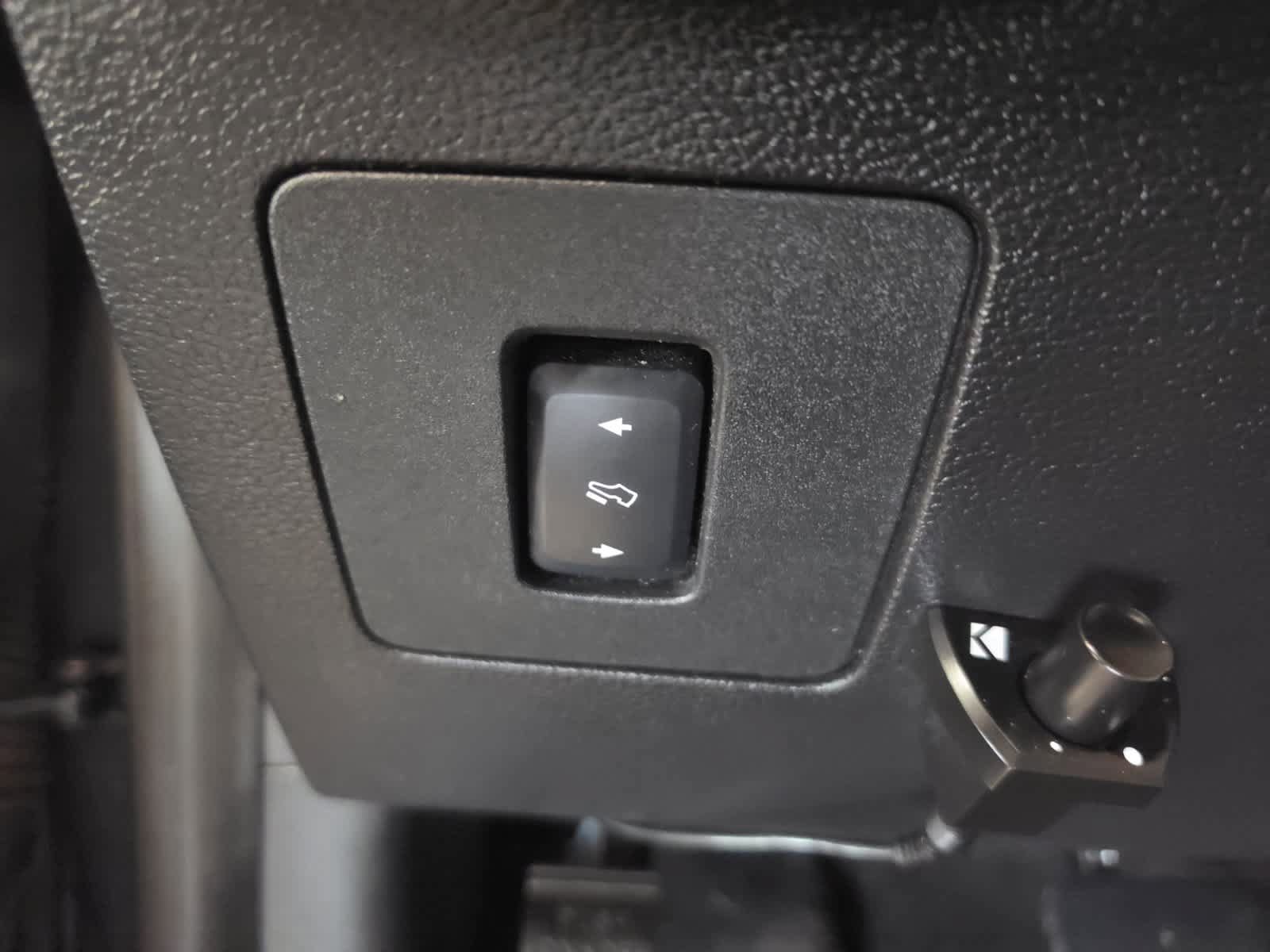 Used 2018 Ford F150 Raptor w/ Equipment Group 802A Luxury AWD/4WD image 25