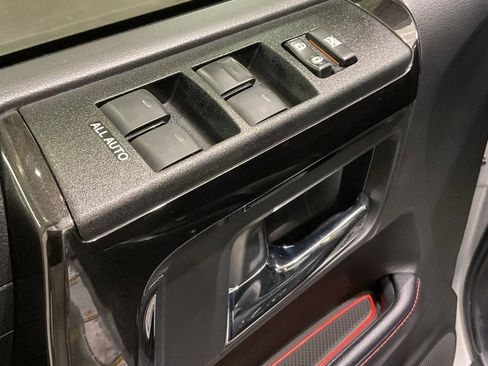 Used 2019 Toyota 4Runner TRD Off-Road image 7