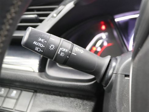 Used 2020 Honda Civic Sport image 32