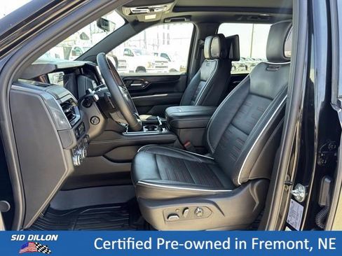 Certified 2026 GMC Yukon XL AT4 Ultimate AWD/4WD image 17