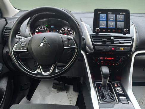 Used 2024 Mitsubishi Eclipse Cross SE image 14