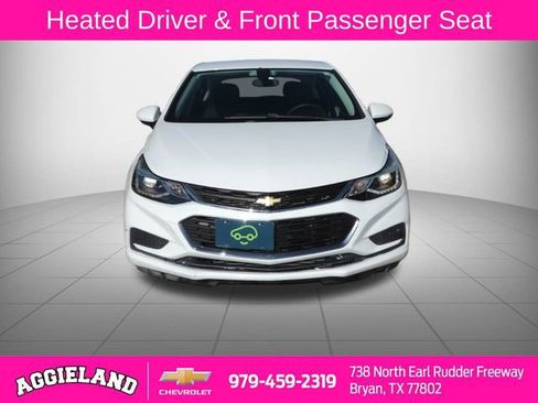Certified 2017 Chevrolet Cruze LT w/ Convenience Package image 9