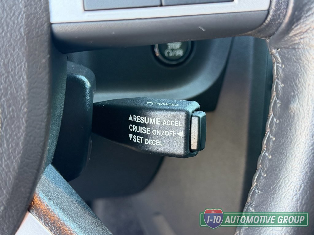 Used 2010 Dodge Challenger R/T RWD image 35