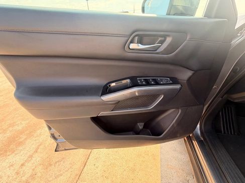 Certified 2023 Nissan Pathfinder SL AWD/4WD image 14