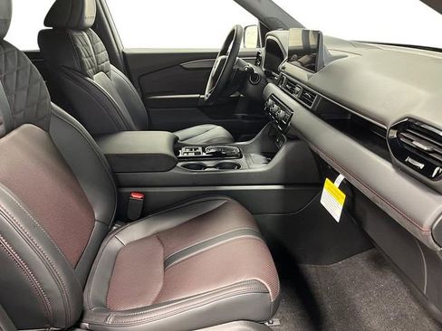 New 2026 Honda Pilot Black Edition image 29