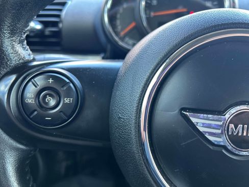 Used 2016 MINI Cooper Clubman image 22