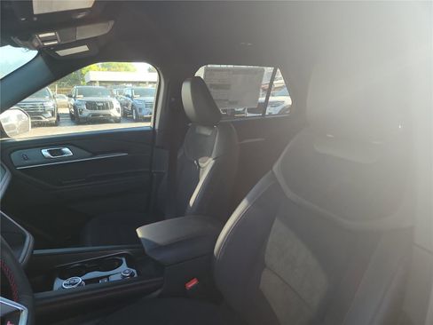 New 2026 Ford Explorer ST image 13