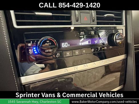 Used 2024 Nissan Armada Platinum w/ Captain's Chairs Package RWD image 17