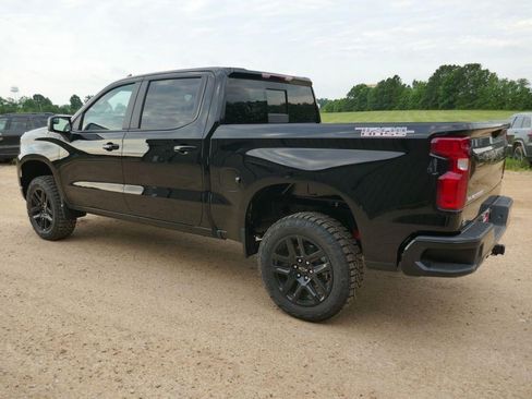 New 2026 Chevrolet Silverado 1500 LT Trail Boss AWD/4WD image 8