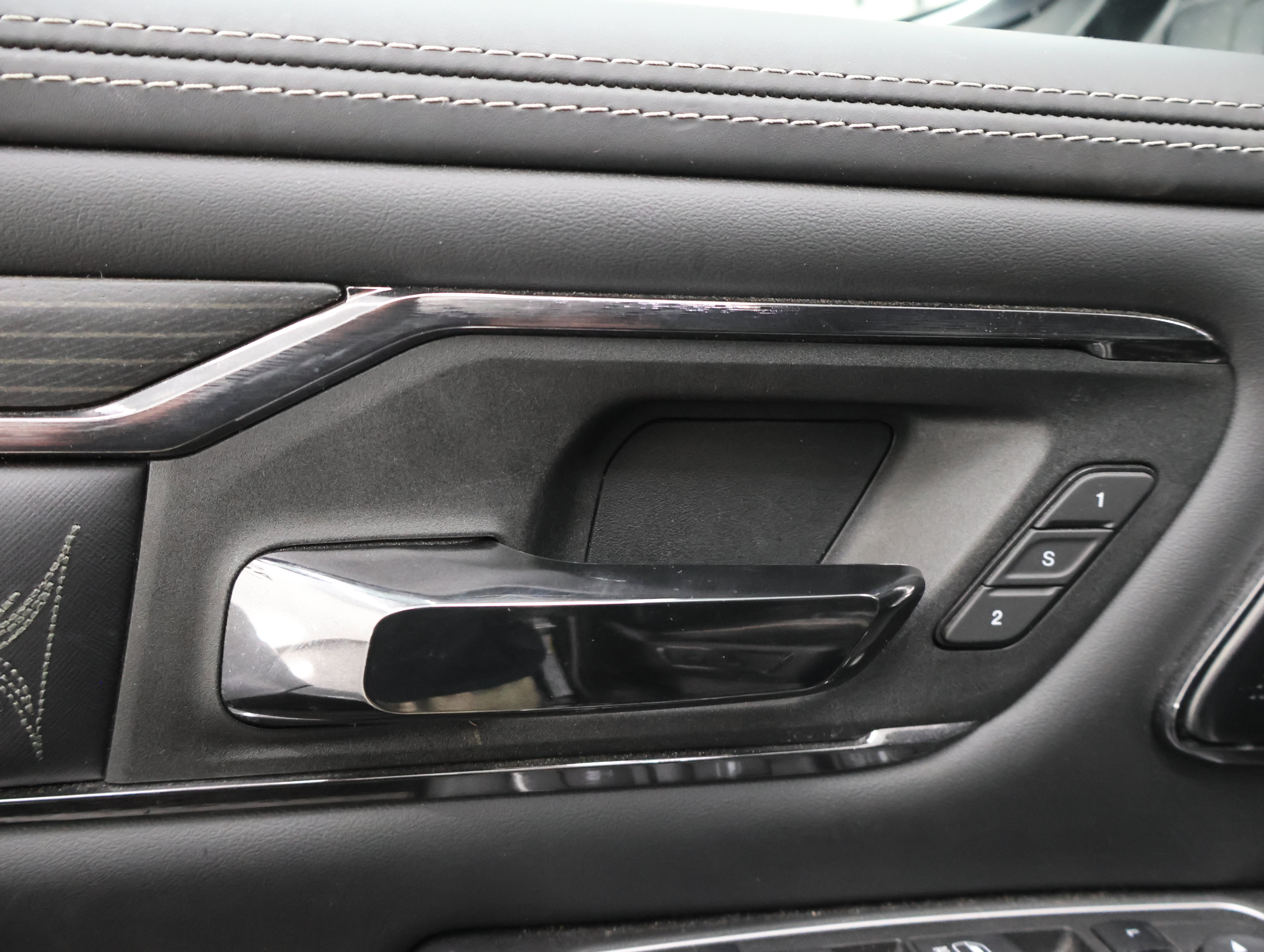 Used 2022 RAM 1500 Limited AWD/4WD image 46