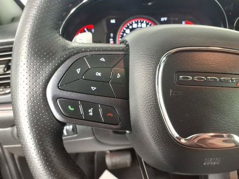 Used 2025 Dodge Durango GT AWD/4WD image 17