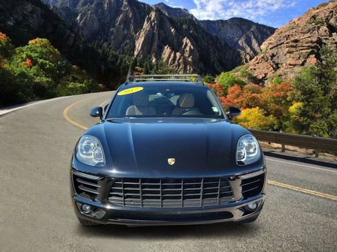 Used 2017 Porsche Macan AWD/4WD image 6