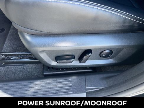 Certified 2023 Nissan Rogue SL w/ SL Premium Package image 13