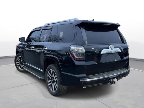 Used 2016 Toyota 4Runner Limited image 8