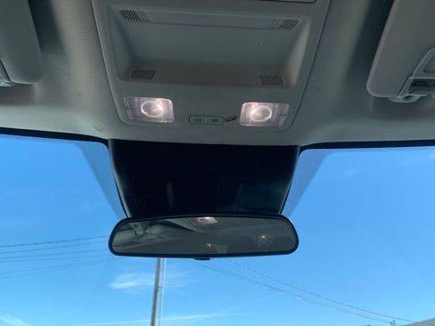 Used 2023 Ford Maverick XL image 19