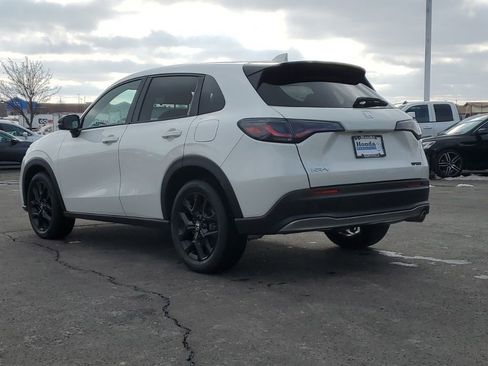 Certified 2023 Honda HR-V Sport image 5