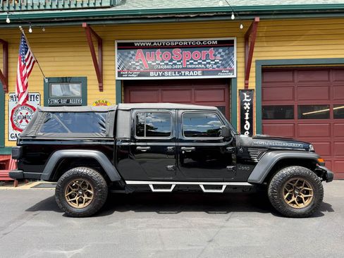 Used 2020 Jeep Gladiator Sport w/ Quick Order Package 23S AWD/4WD image 4