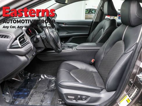 Used 2023 Toyota Camry XSE image 14