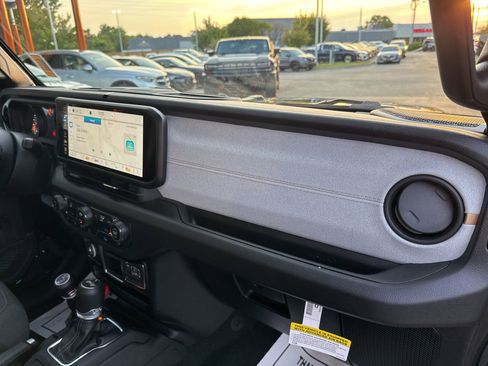 Used 2024 Jeep Wrangler Sport image 15