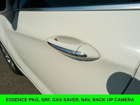 Used 2019 Buick Envision Essence FWD image 8