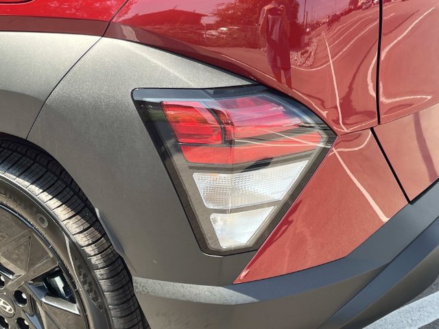New 2027 Hyundai Kona SEL Sport FWD image 10