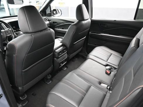 Used 2024 Honda Passport TrailSport image 41