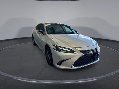 Used 2024 Lexus ES 350 Ultra Luxury w/ Accessory Package (Z2) FWD image 8