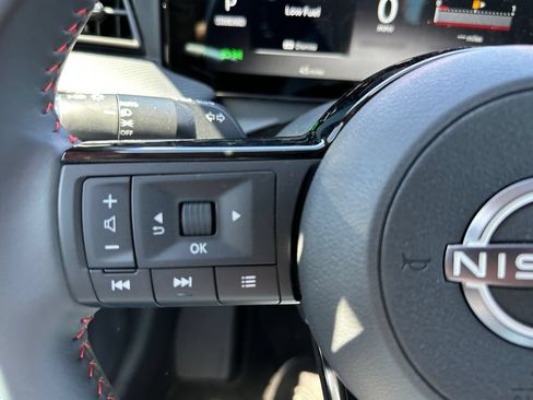 New 2026 Nissan Kicks SR w/ SR Premium Package FWD image 22