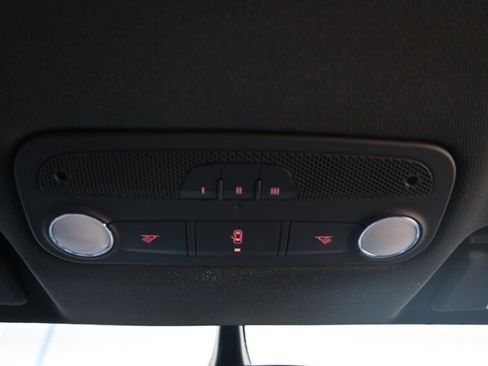 Used 2008 Audi R8 V8 image 33