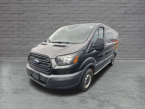 Used 2016 Ford Transit 150 130 Low Roof RWD image 3