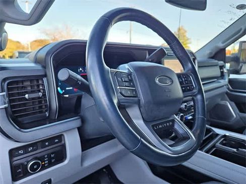 Used 2024 Ford F450 Limited w/ FX4 Off-Road Package image 9