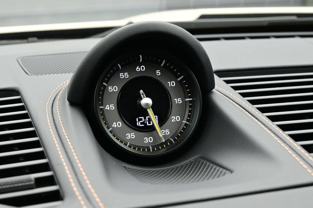 Certified 2026 Porsche 911 GT3 RWD image 12