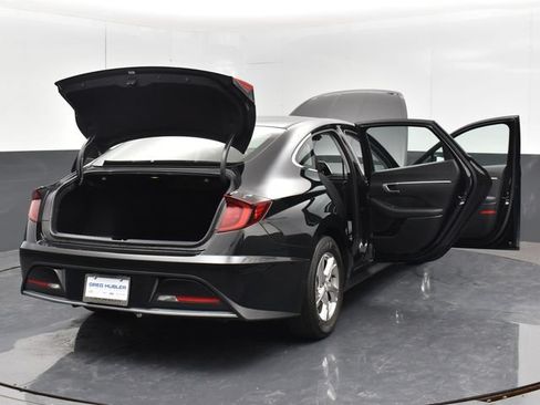 Used 2021 Hyundai Sonata SE w/ Preferred Accessory Package FWD image 37