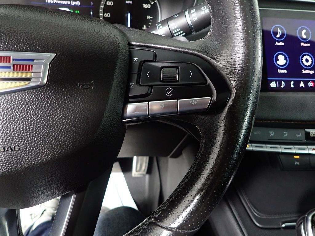Used 2020 Cadillac XT4 Sport w/ Driver Awareness Package AWD/4WD image 28