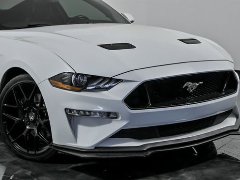 Used 2020 Ford Mustang GT Premium RWD image 2