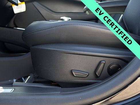 Certified 2022 Ford Mustang Mach-E Premium image 23