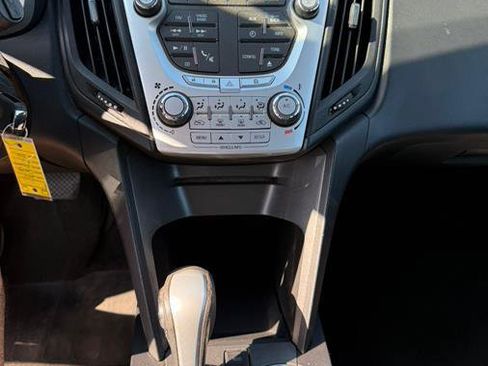 Used 2014 Chevrolet Equinox LS AWD/4WD image 17