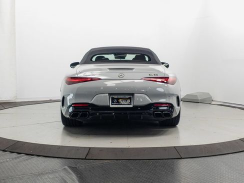 Used 2022 Mercedes-Benz SL 63 AMG 4MATIC image 32