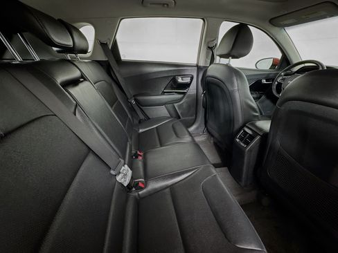 Used 2022 Kia Niro Touring Special Edition FWD image 25