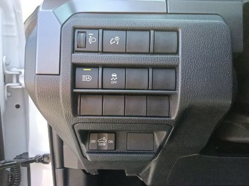 Used 2025 Toyota Tacoma SR5 RWD image 18