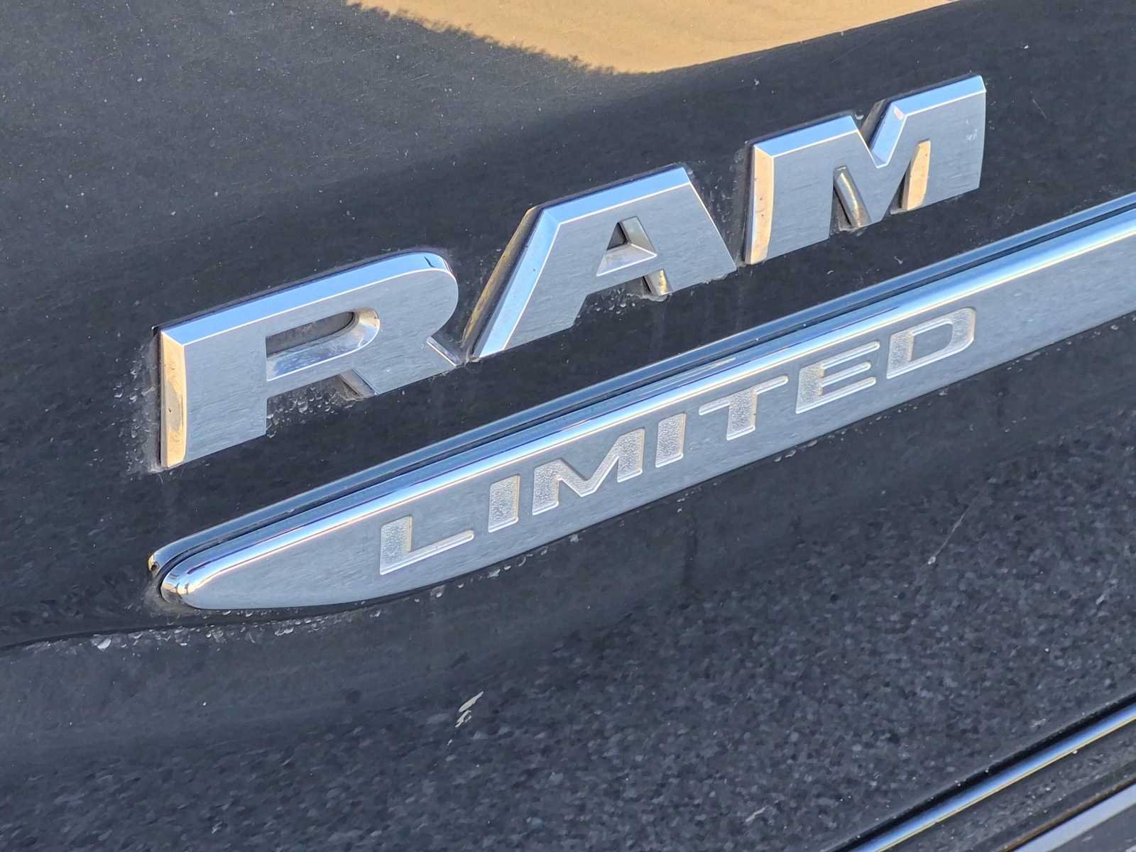 Used 2022 RAM 1500 Limited w/ Body Color Bumper Group AWD/4WD image 12