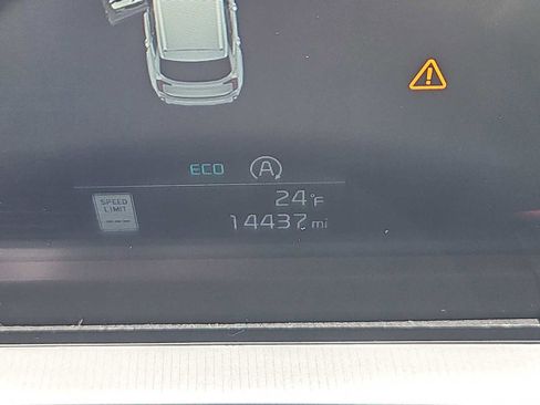 Used 2024 Kia Telluride LX AWD/4WD image 12