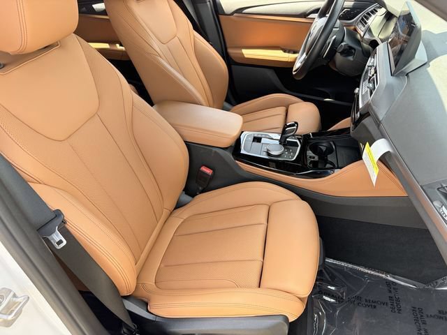 Used 2025 BMW X4 xDrive30i w/ Premium Package AWD/4WD image 12
