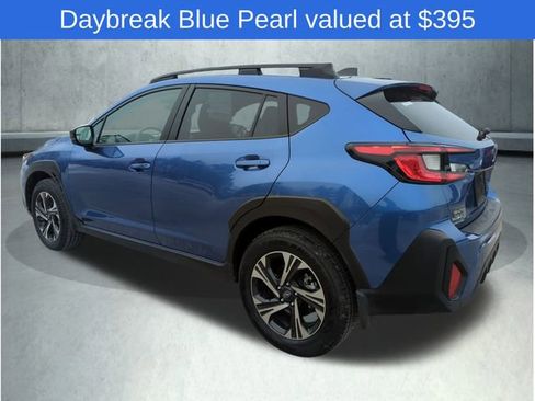 Used 2025 Subaru Crosstrek 2.0i Premium image 3