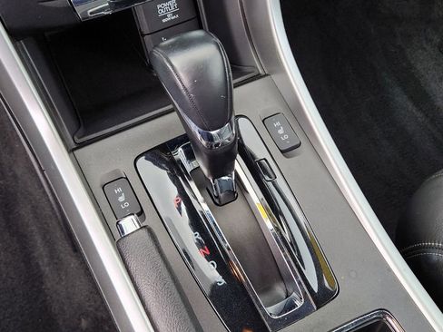 Used 2015 Honda Accord EX-L image 19